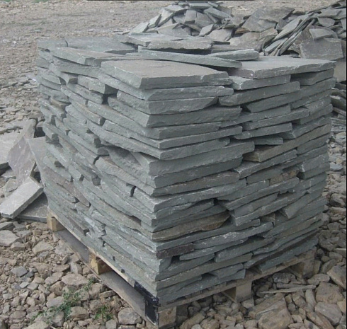 Kamenclub.ru: Песчаник пластушка серо-зеленый (1,5 см)  купить в Новосибирске плитняк - пластушка серо-зеленый, серый, зеленый пластушка рваная ландшафтная колотая 10200 руб/м3   фото КАМЕНЬ КЛУБ