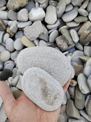 Галька черноморская фр. 50-100 мм.  купить в Новосибирске фото Камень Клуб