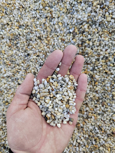 фото Галька крымская жемчужная фр. 3-5 мм. купить в Новосибирске  в интернет-портале КАМЕНЬ КЛУБ