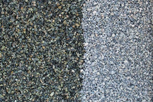 Kamenclub.ru: Щебень крошка зеленый (змеевик) фр. 5-10 мм  купить в Новосибирске змеевик зеленый, салатовый ландшафтный декоративный щебень крошка 7 200 руб/т   фото КАМЕНЬ КЛУБ