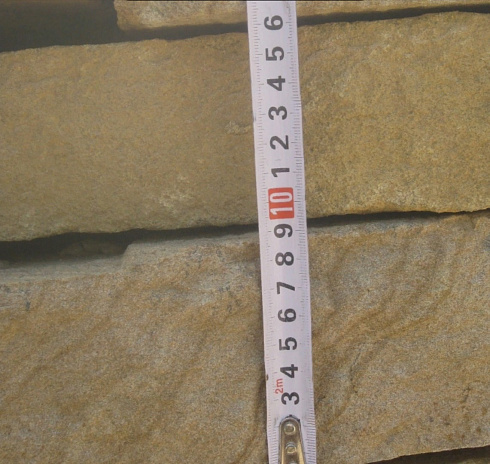 Kamenclub.ru: Песчаник пластушка желтый с рисунком (7-15 см)  купить в Новосибирске плитняк - пластушка - бут желтый песчаник 10200 руб/м3   фото КАМЕНЬ КЛУБ