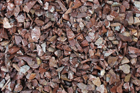 Kamenclub.ru: Мраморная крошка (щебень крошка розовый) фр. 40-70 мм.  купить в Новосибирске мрамр розовый, красный мраморный декоративный 11000 руб/т   фото КАМЕНЬ КЛУБ